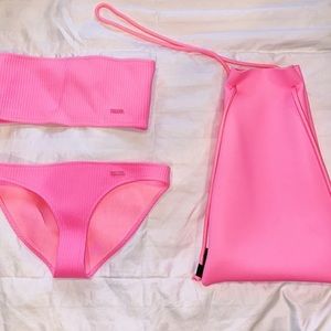 Pink triangl bikini